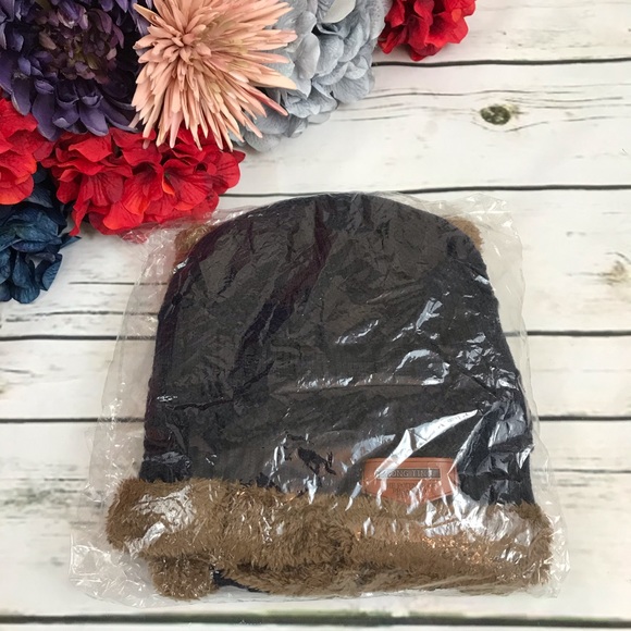 Navy Blue Cable Knit Beanie & Ring Scarf w/ Fleece - Picture 9 of 10